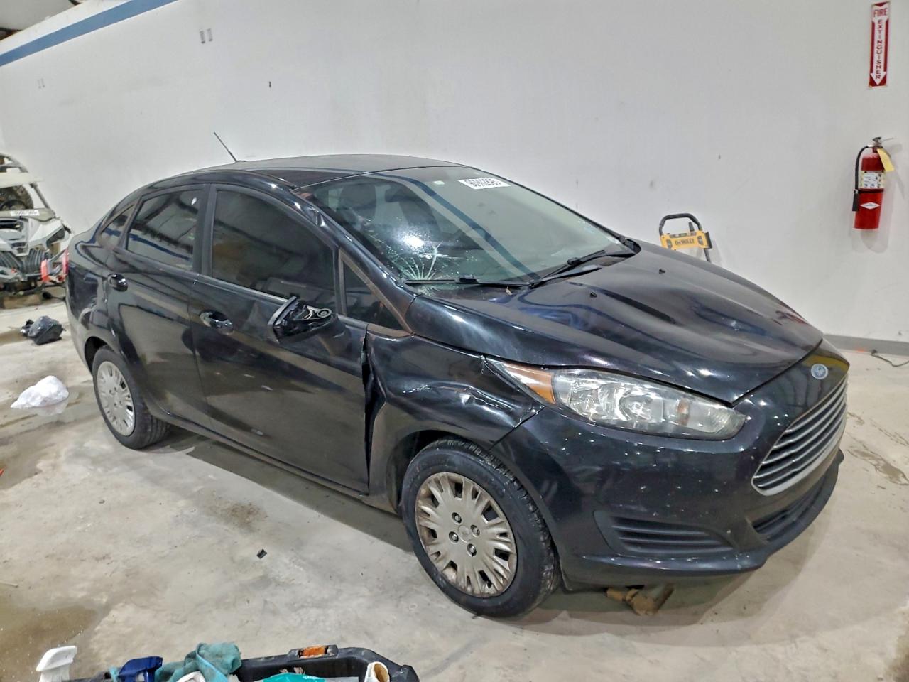 2015 FORD FIESTA S photo 7