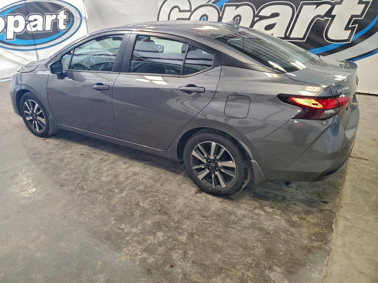 2024 NISSAN VERSA SV photo 2