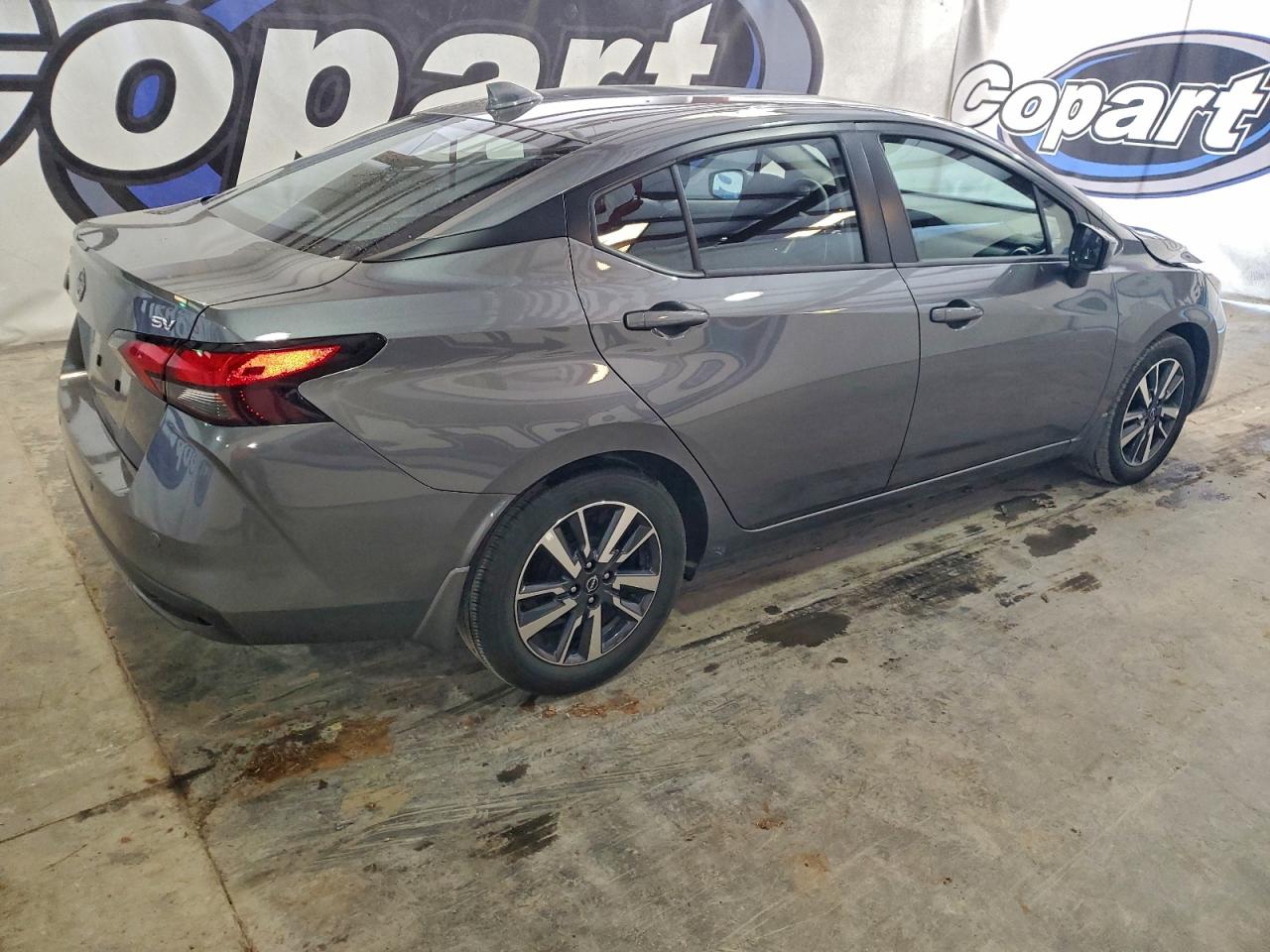 2024 NISSAN VERSA SV photo 3