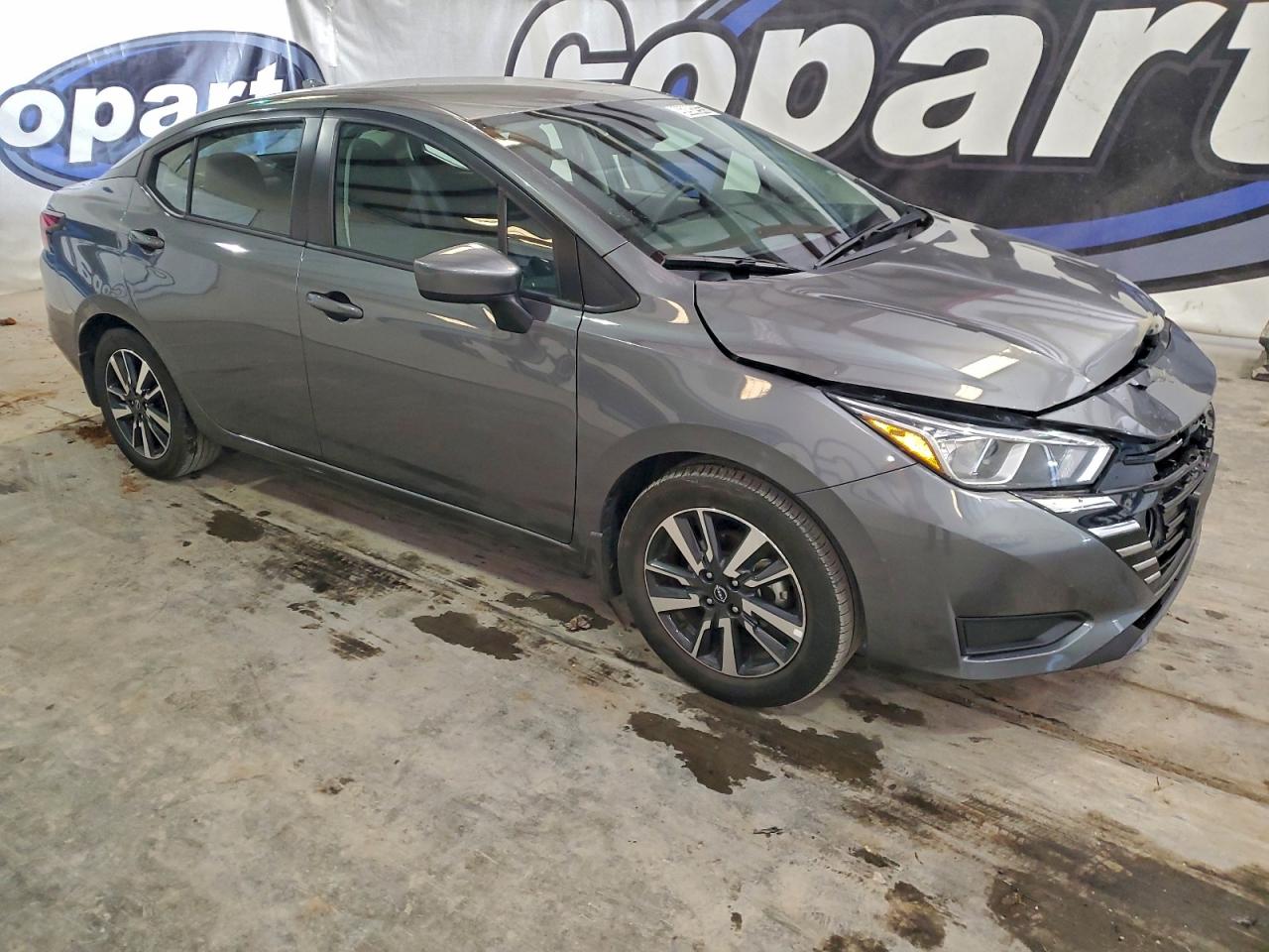 2024 NISSAN VERSA SV photo 4