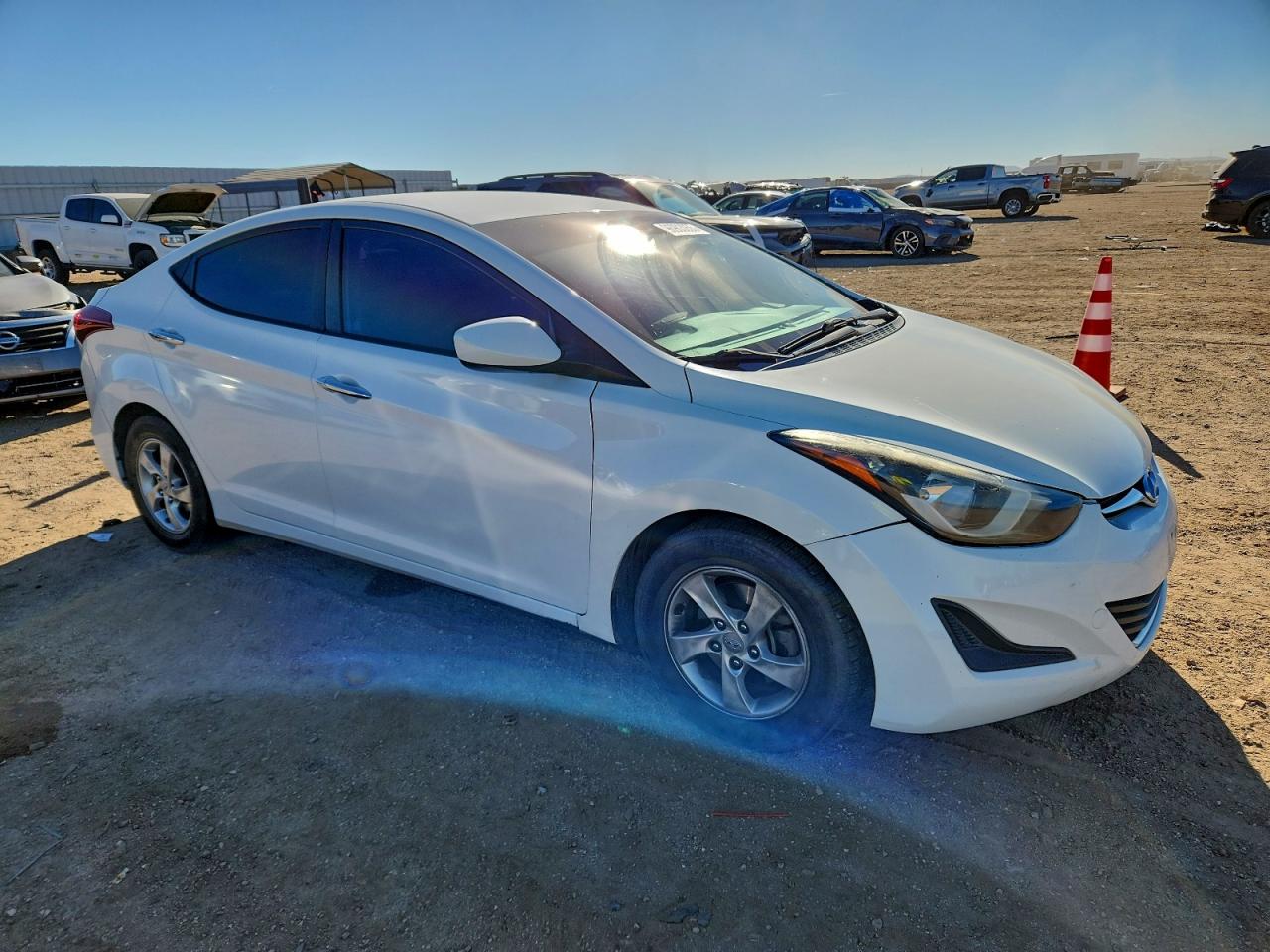 2014 HYUNDAI ELANTRA SE photo 4