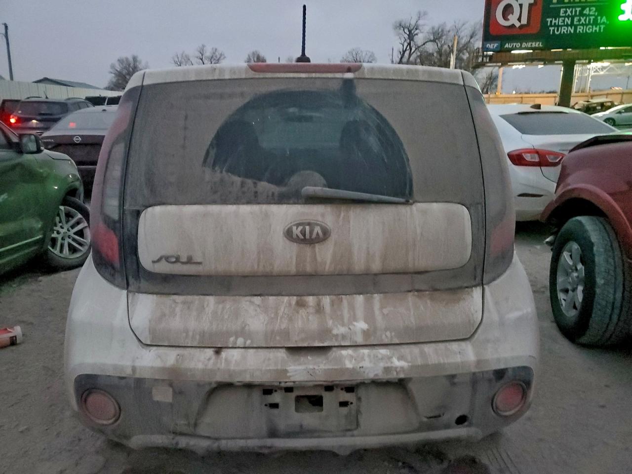 2017 KIA SOUL photo 6