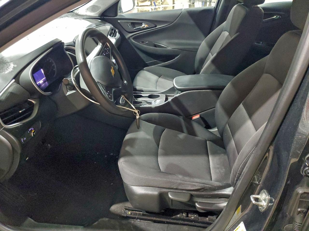 2018 CHEVROLET MALIBU LS photo 7