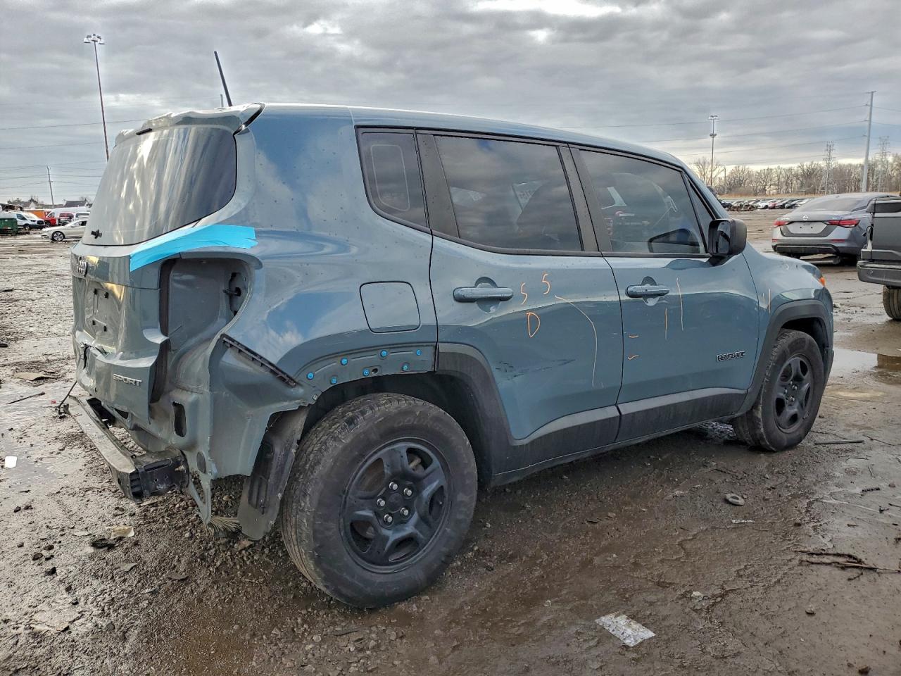 2017 JEEP RENEGADE SPORT photo 3