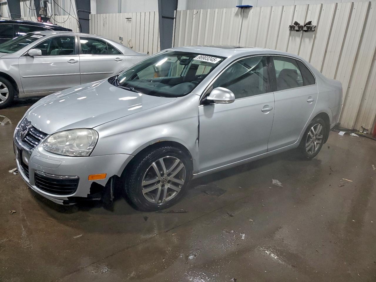 2006 VOLKSWAGEN JETTA