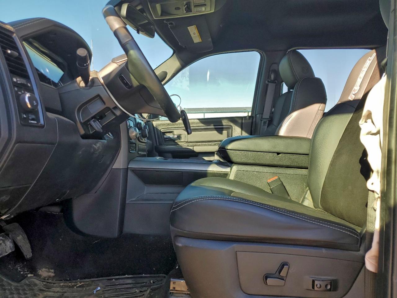 2017 RAM 1500 REBEL photo 7