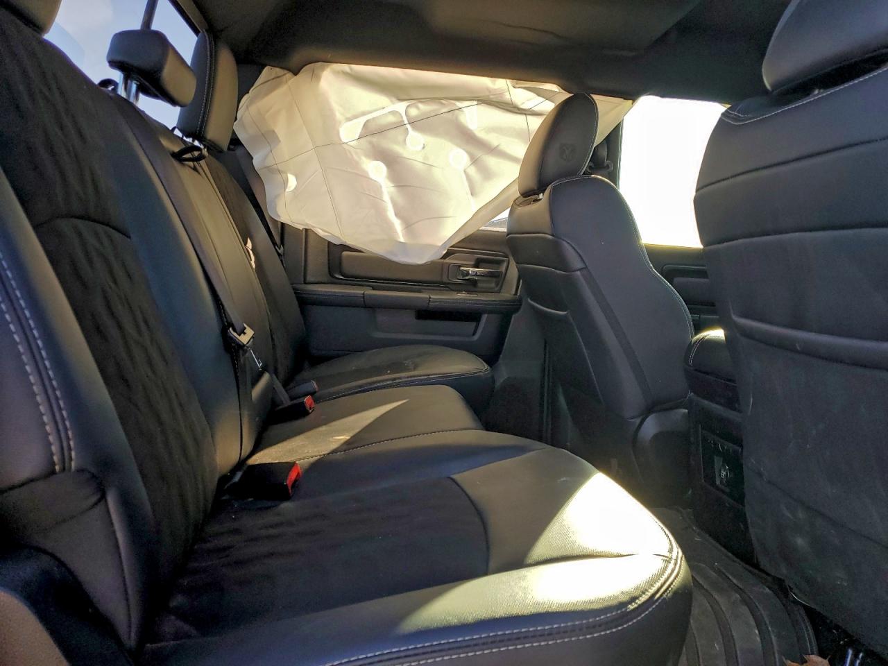 2017 RAM 1500 REBEL photo 10