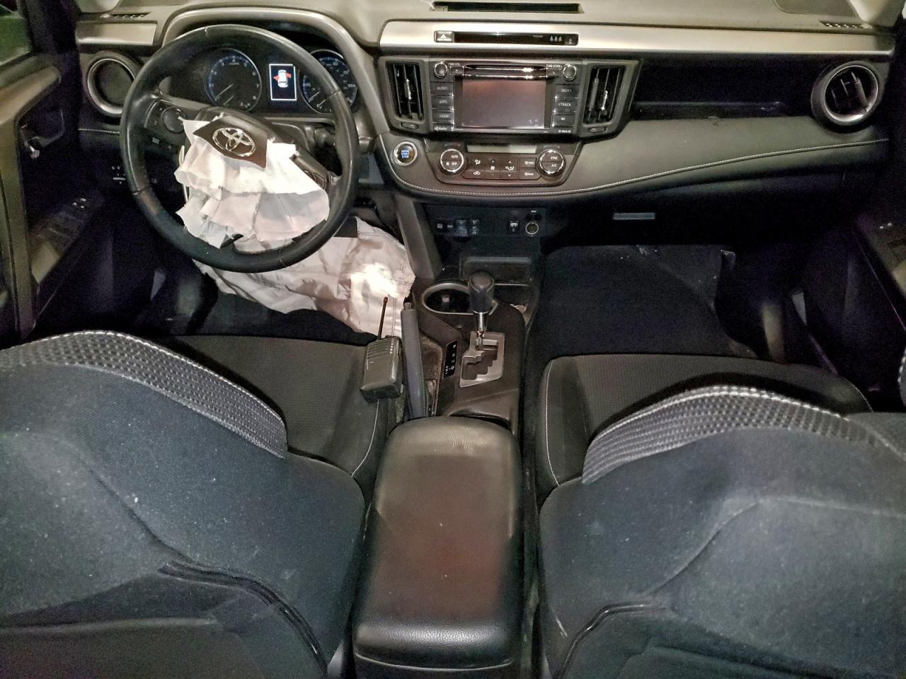 2018 TOYOTA RAV4 ADVENTURE photo 8