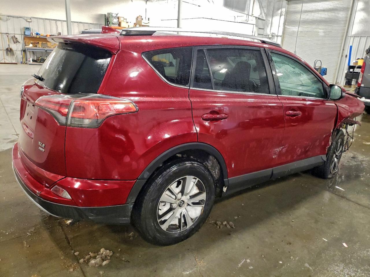 2018 TOYOTA RAV4 ADVENTURE photo 3