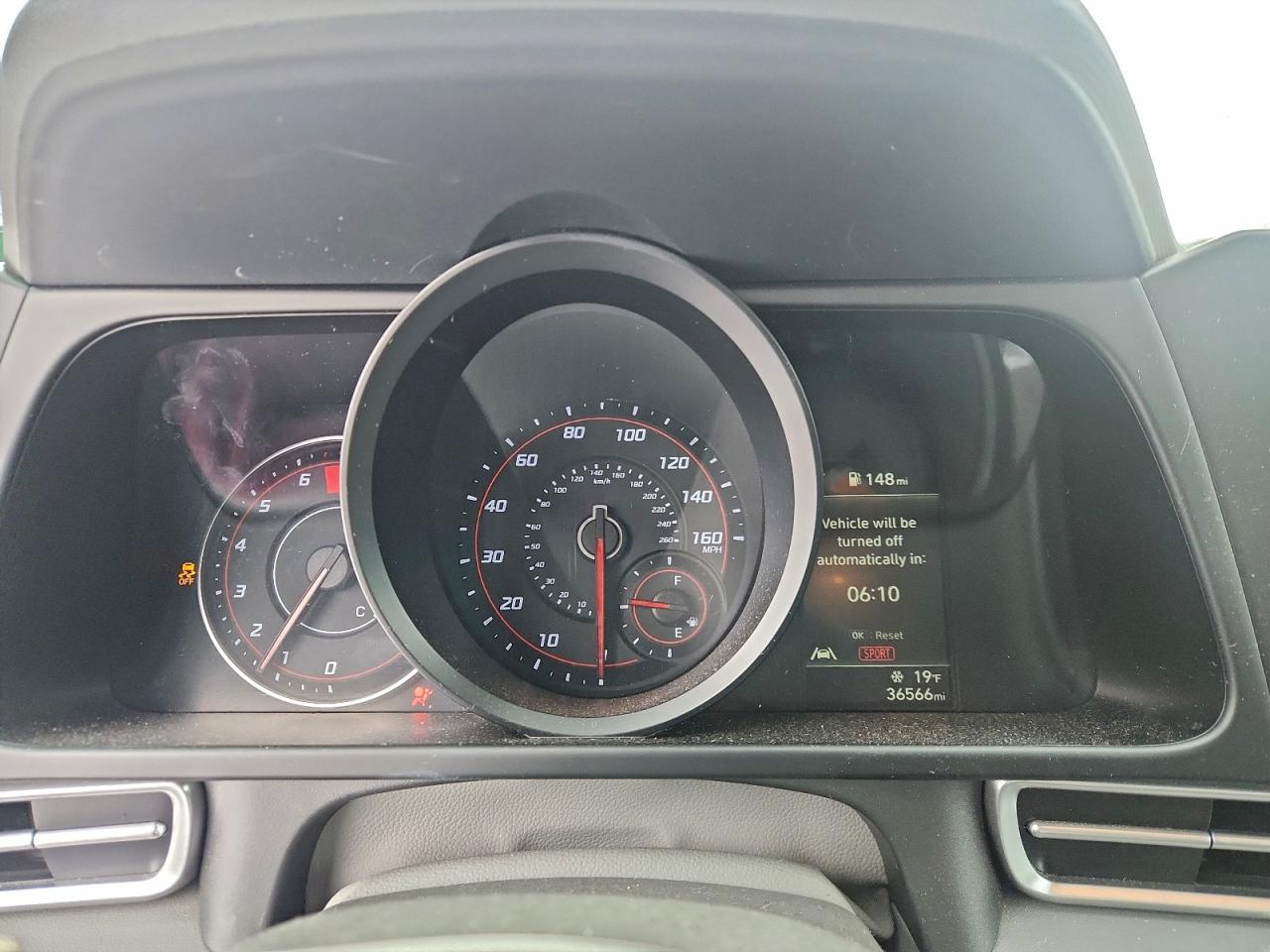 2023 HYUNDAI ELANTRA SEL photo 9