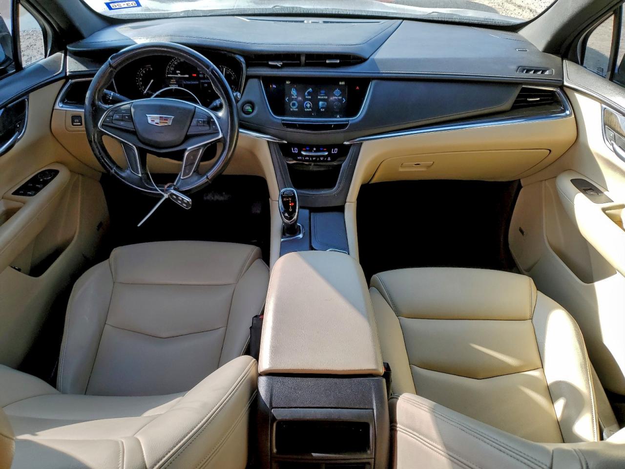 2018 CADILLAC XT5 photo 15