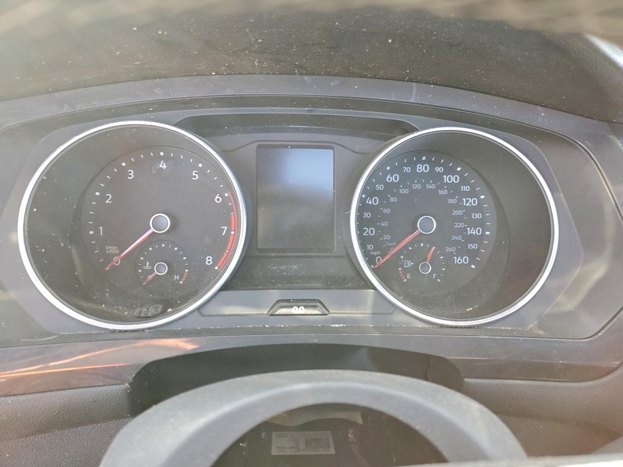 2021 VOLKSWAGEN TIGUAN SE photo 9
