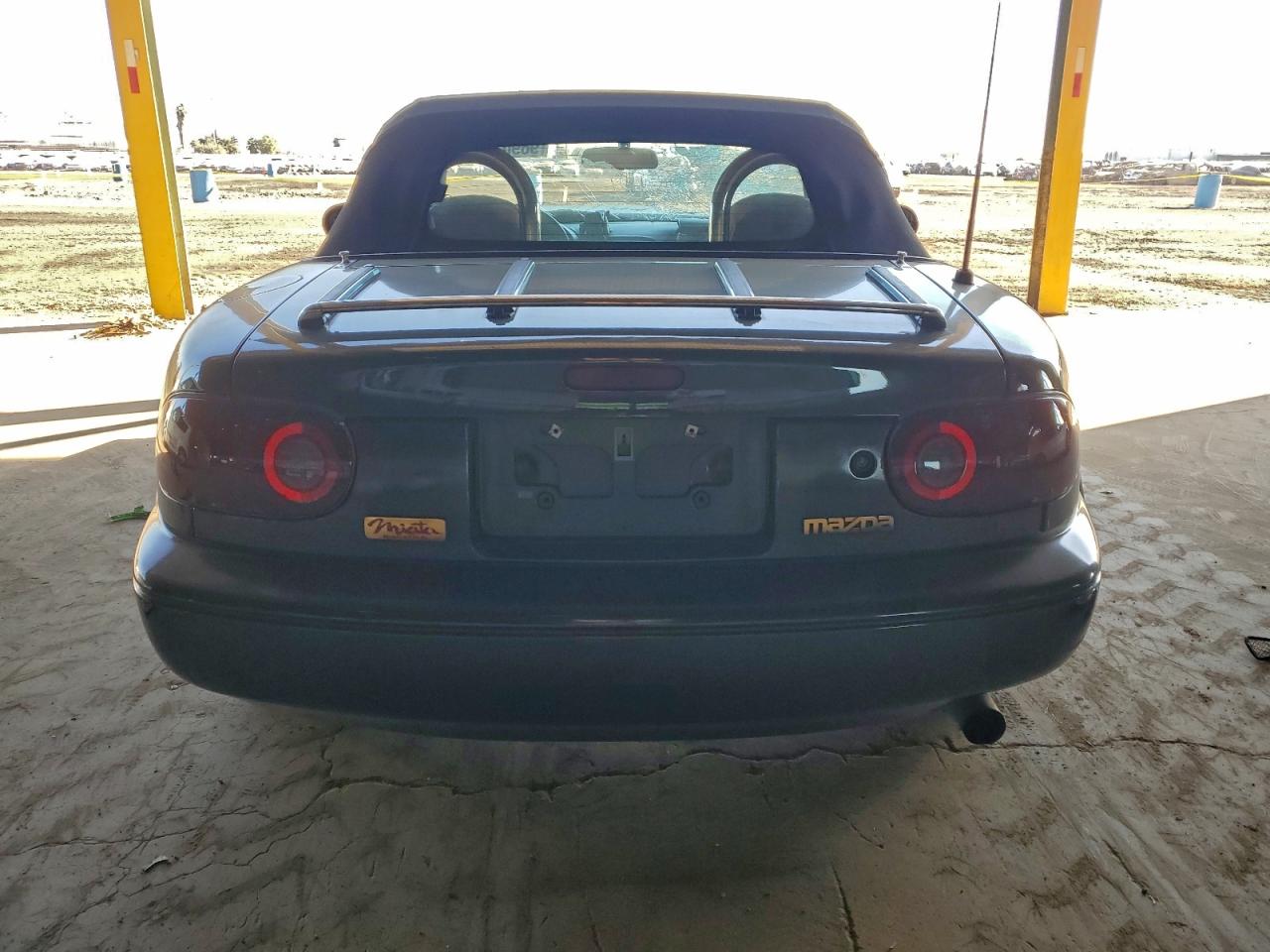 1997 MAZDA MX-5 MIATA photo 6
