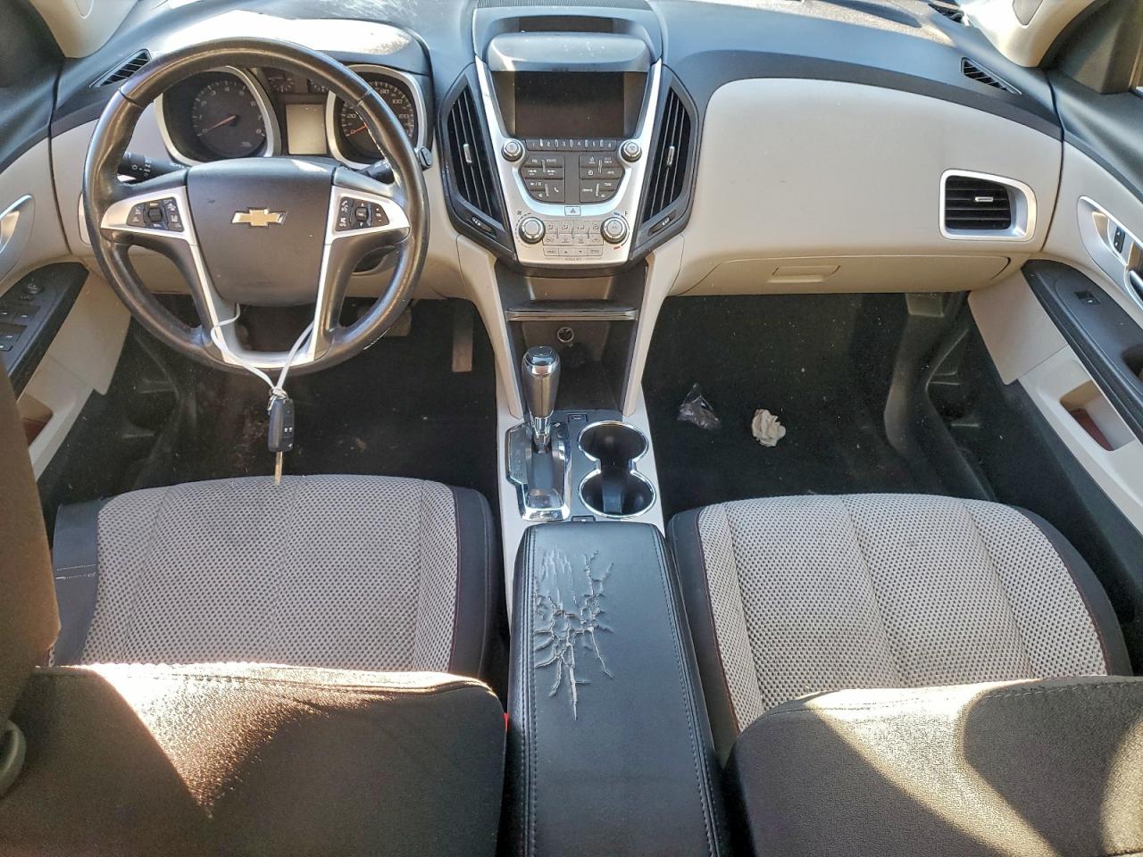 2017 CHEVROLET EQUINOX LT photo 8
