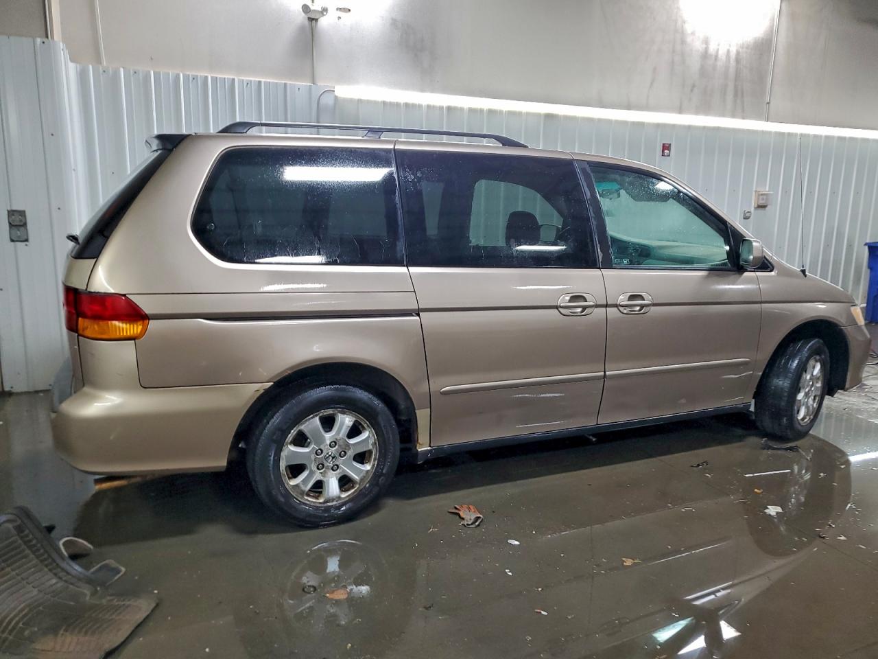 2004 HONDA ODYSSEY EX photo 3
