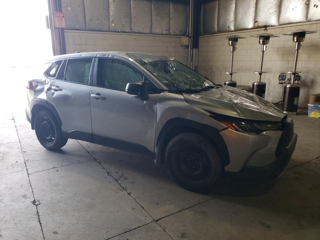 2022 TOYOTA COROLLA CROSS photo 8