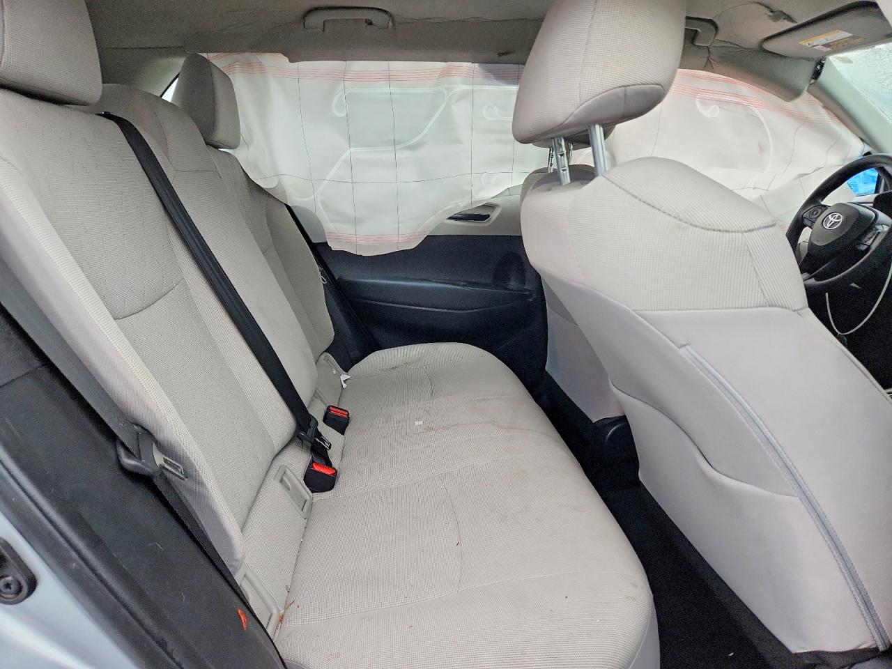 2022 TOYOTA COROLLA CROSS photo 19