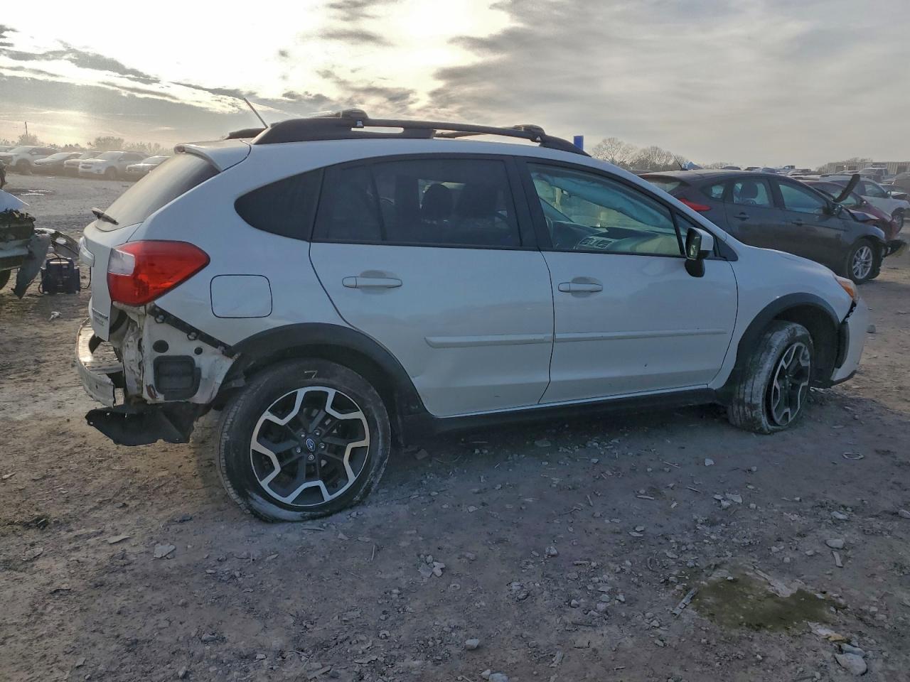 2017 SUBARU CROSSTREK PREMIUM photo 3