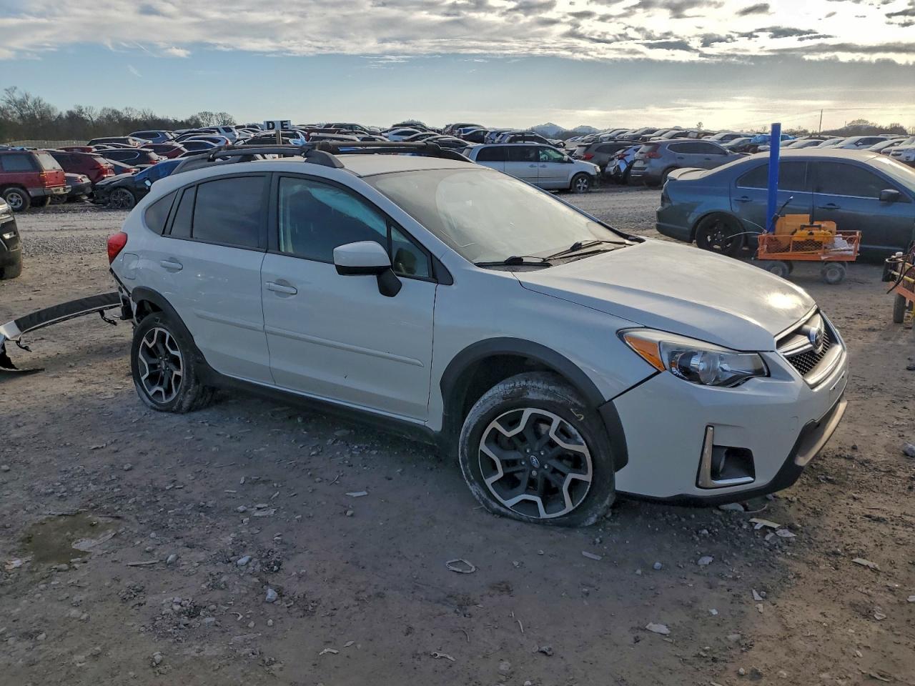 2017 SUBARU CROSSTREK PREMIUM photo 4