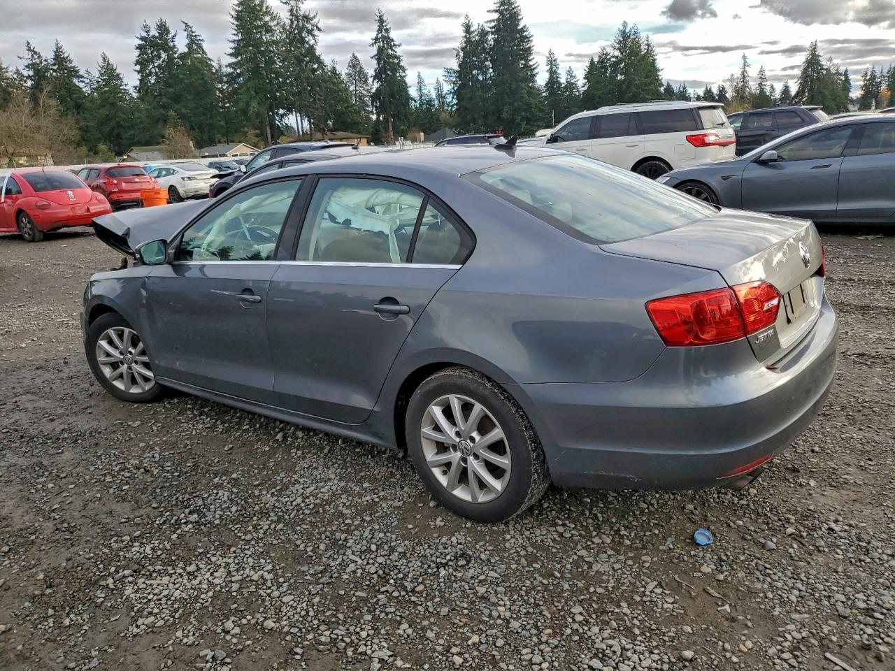 2014 VOLKSWAGEN JETTA SE photo 2