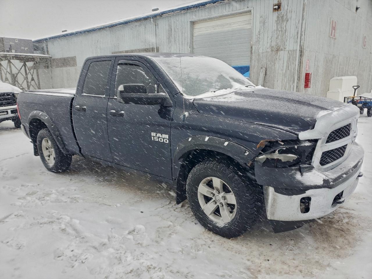 2013 RAM 1500 ST photo 4