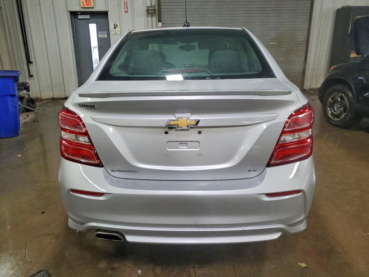 2017 CHEVROLET SONIC LT photo 6