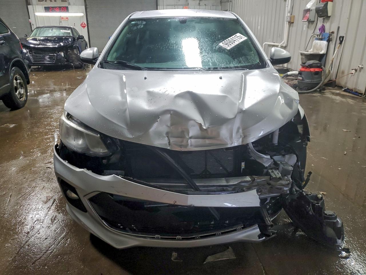 2017 CHEVROLET SONIC LT photo 5