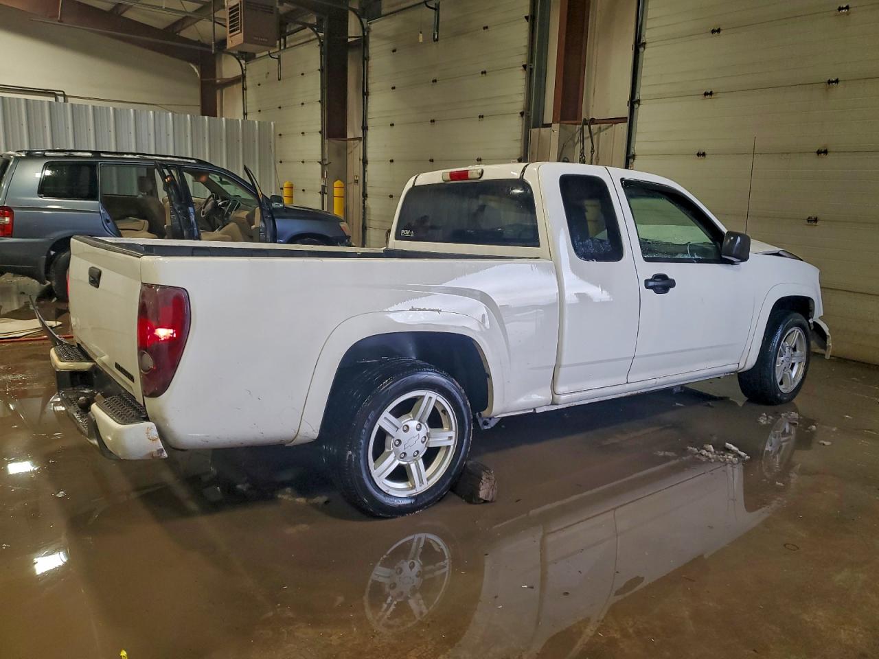 2005 CHEVROLET COLORADO photo 3