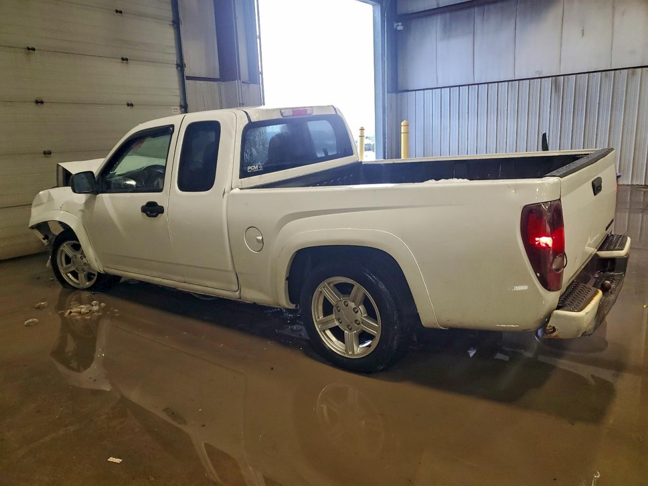 2005 CHEVROLET COLORADO photo 2