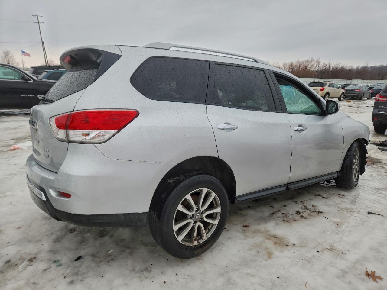 2013 NISSAN PATHFINDER S photo 7