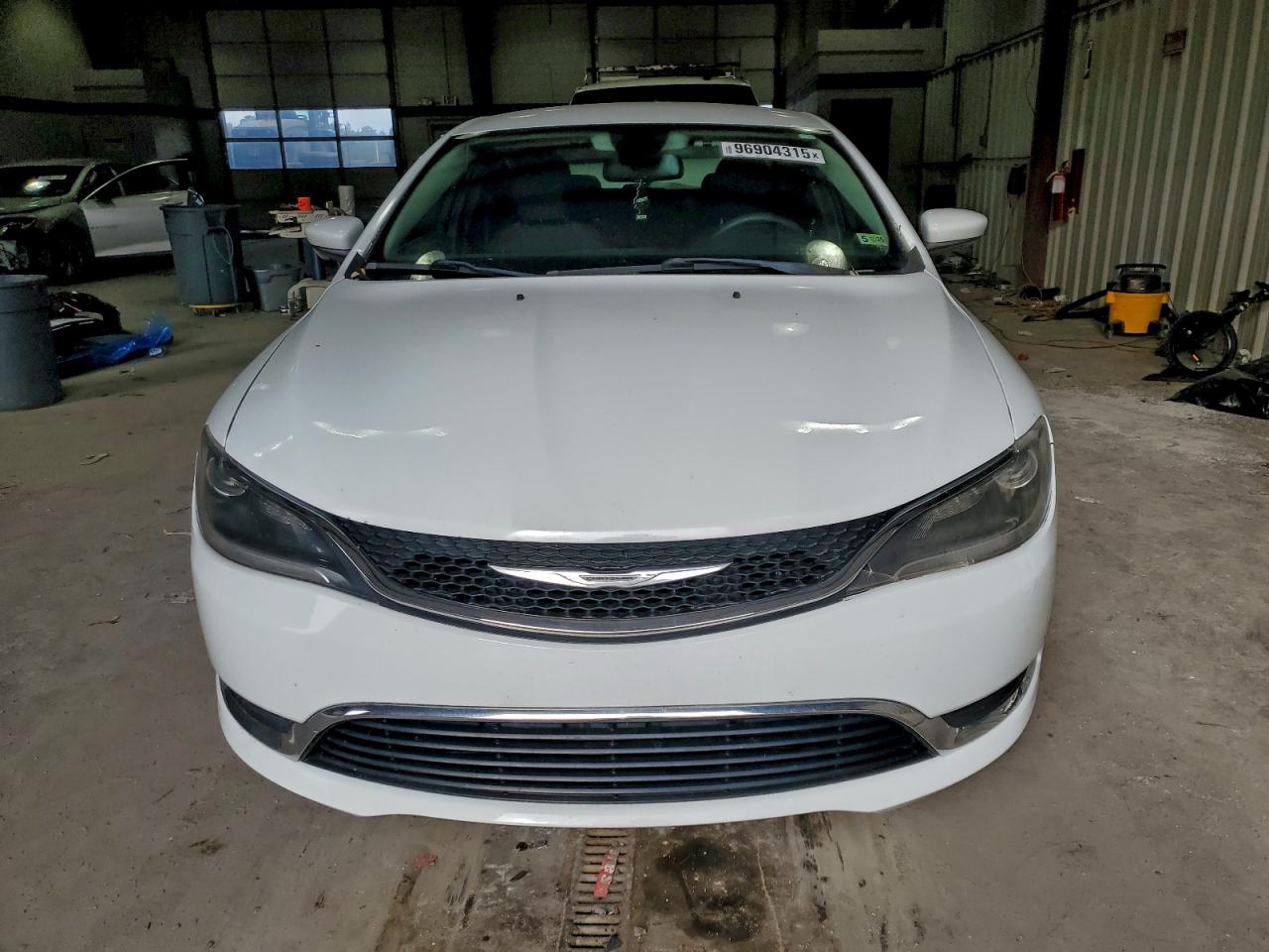 2015 CHRYSLER 200 LIMITED photo 5