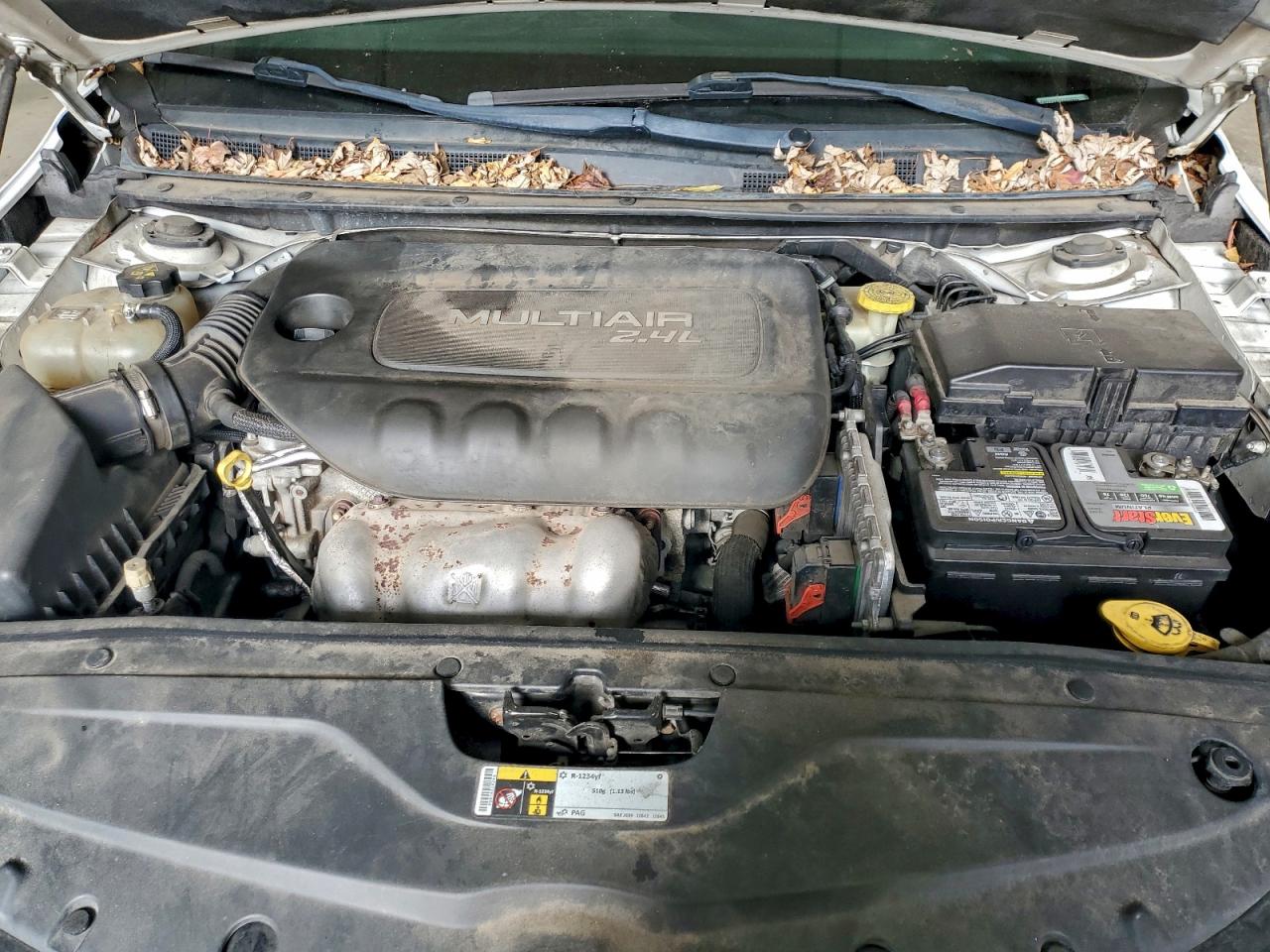 2015 CHRYSLER 200 LIMITED photo 11