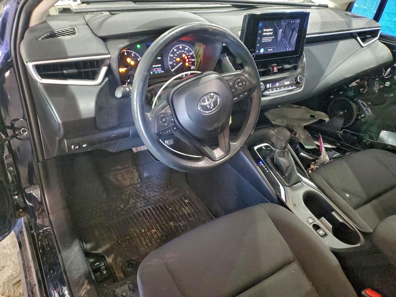 2024 TOYOTA COROLLA LE photo 8