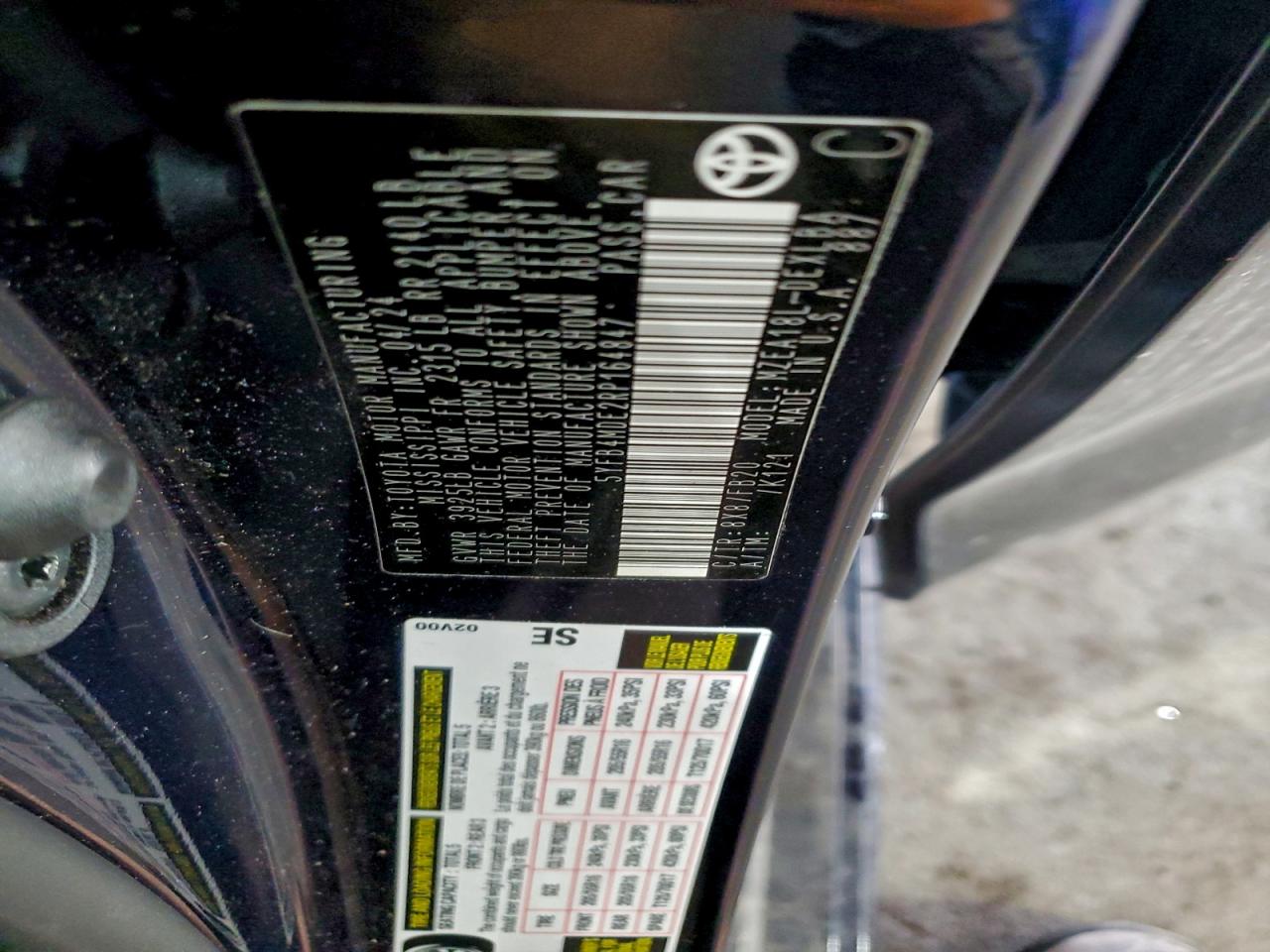 2024 TOYOTA COROLLA LE photo 12