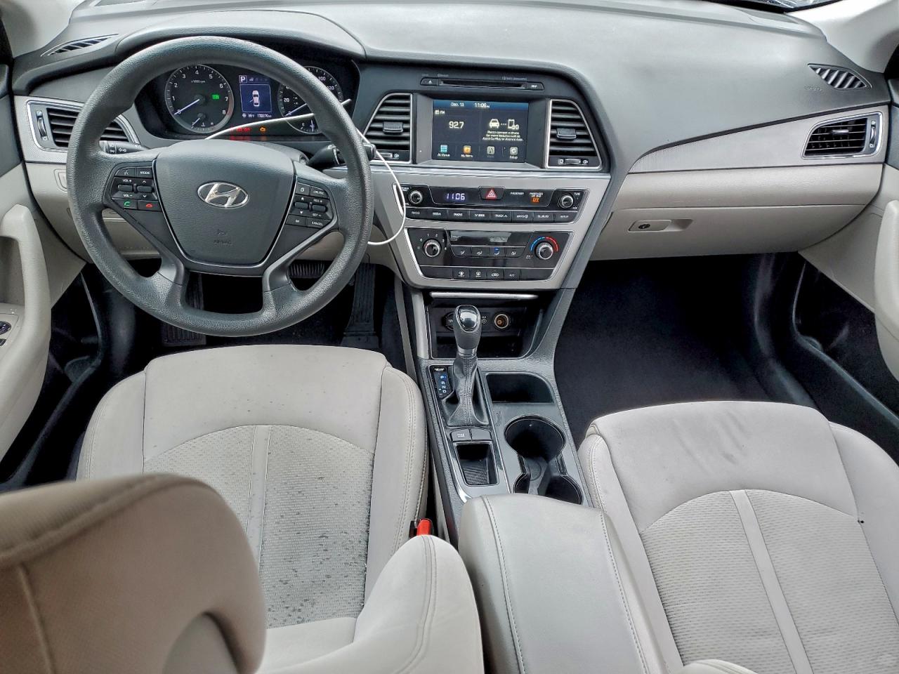 2016 HYUNDAI SONATA SE photo 8