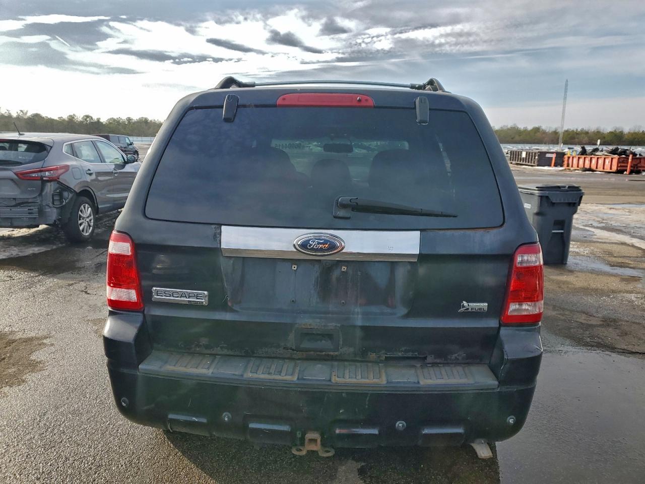 2010 FORD ESCAPE LIMITED photo 6