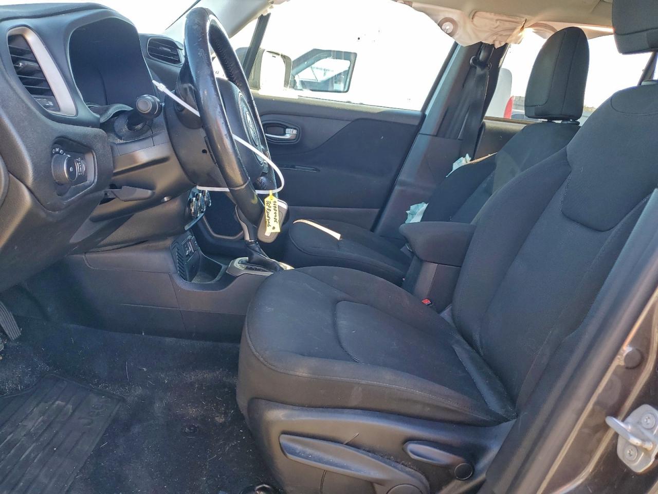 2017 JEEP RENEGADE LATITUDE photo 7