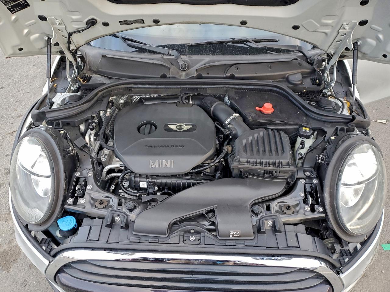 2016 MINI COOPER photo 11