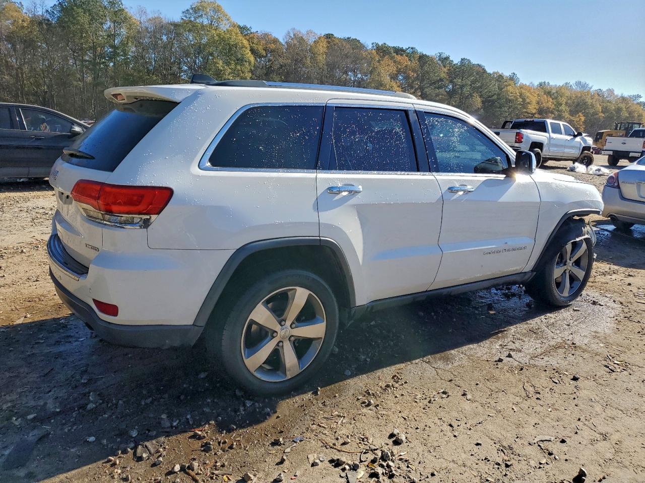 2015 JEEP GRAND CHEROKEE LIMITED photo 3