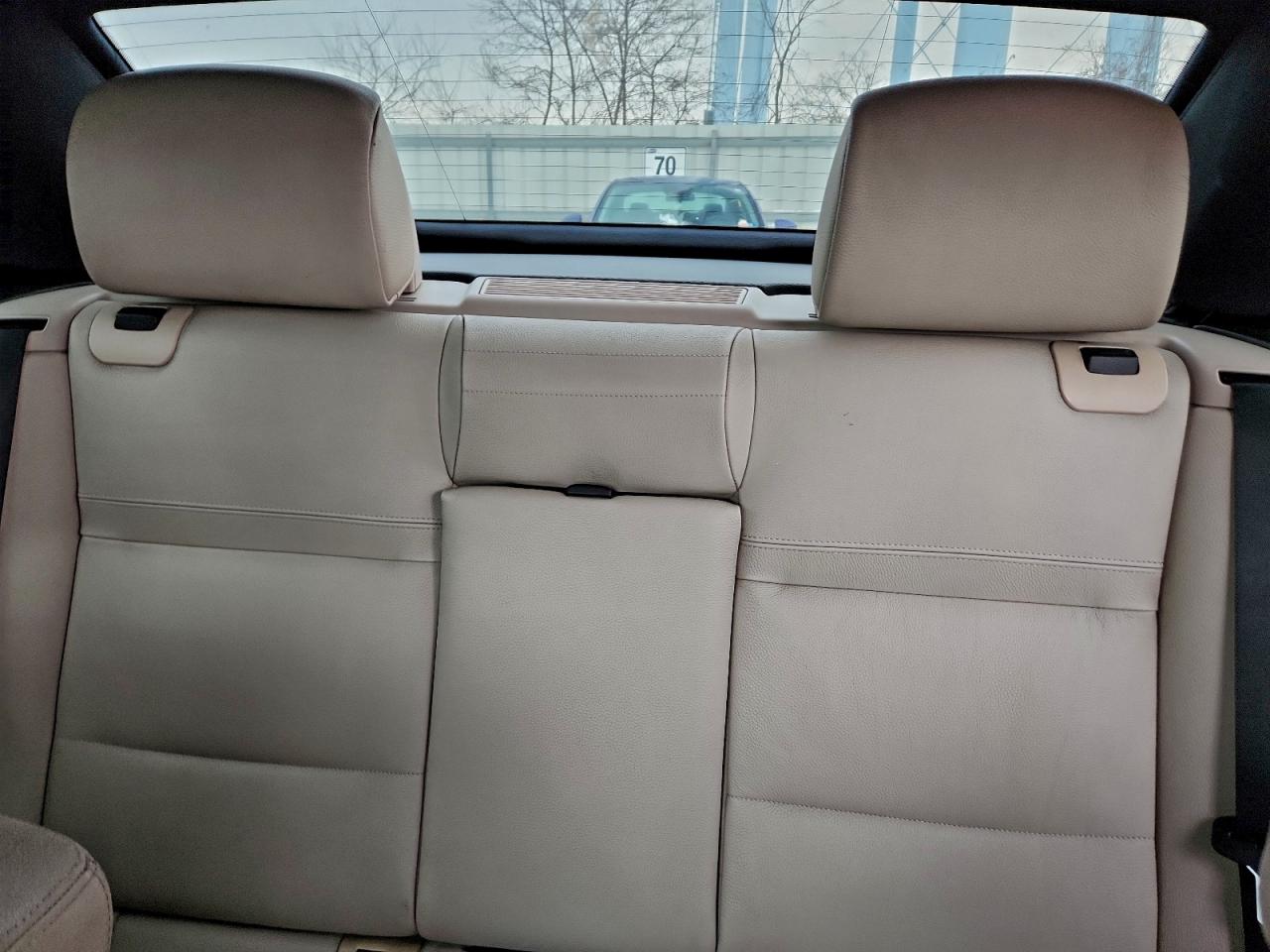 2011 BMW 335 I photo 10