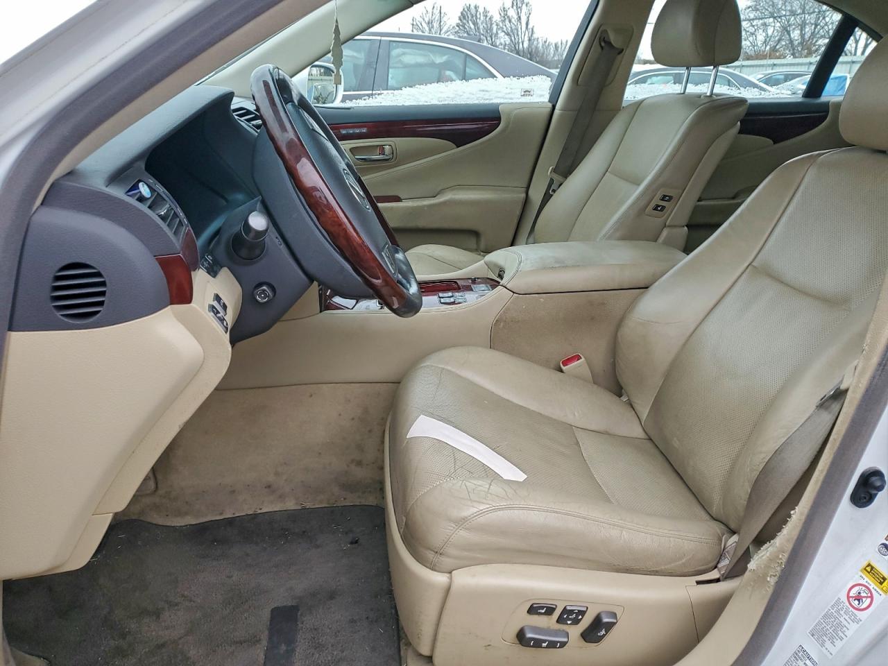 2009 LEXUS LS 460 photo 7