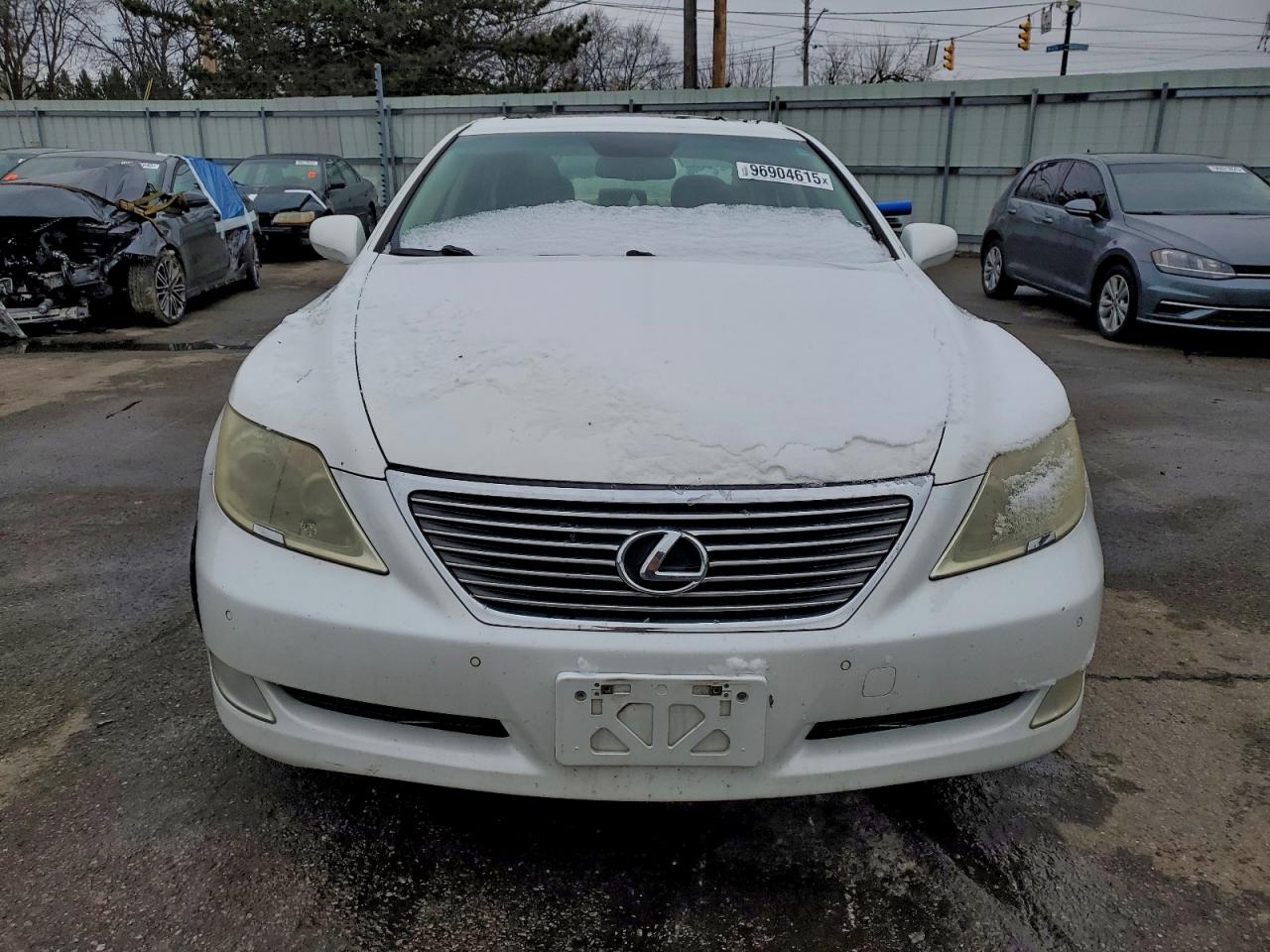 2009 LEXUS LS 460 photo 5