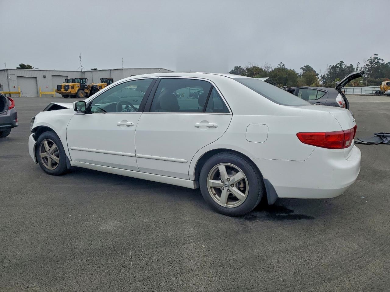 2005 HONDA ACCORD EX photo 2