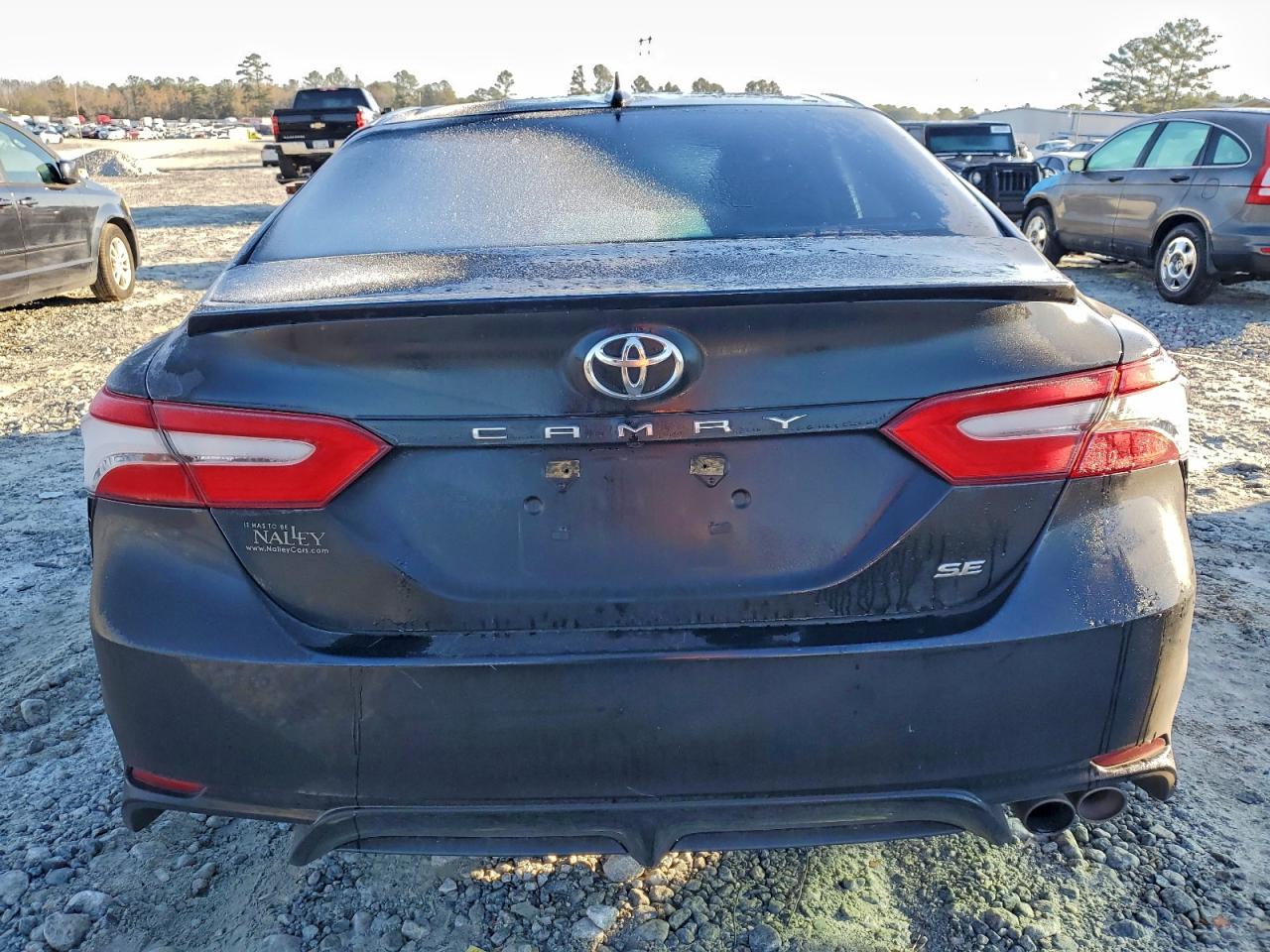 2019 TOYOTA CAMRY L photo 6