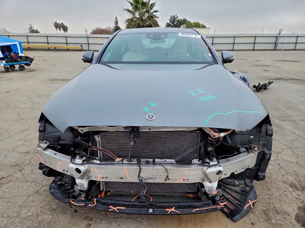 2018 MERCEDES-BENZ E 300 photo 5