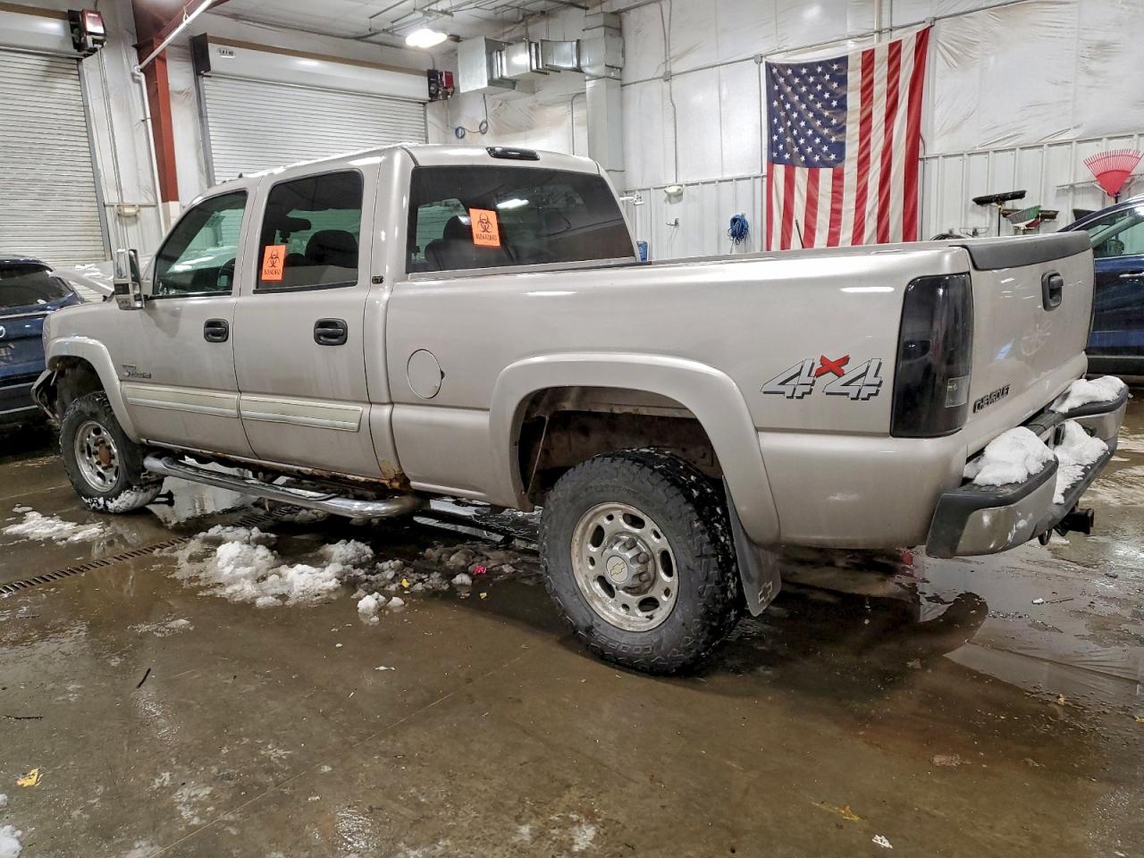 2006 CHEVROLET SILVERADO K2500 HEAVY DUTY photo 2
