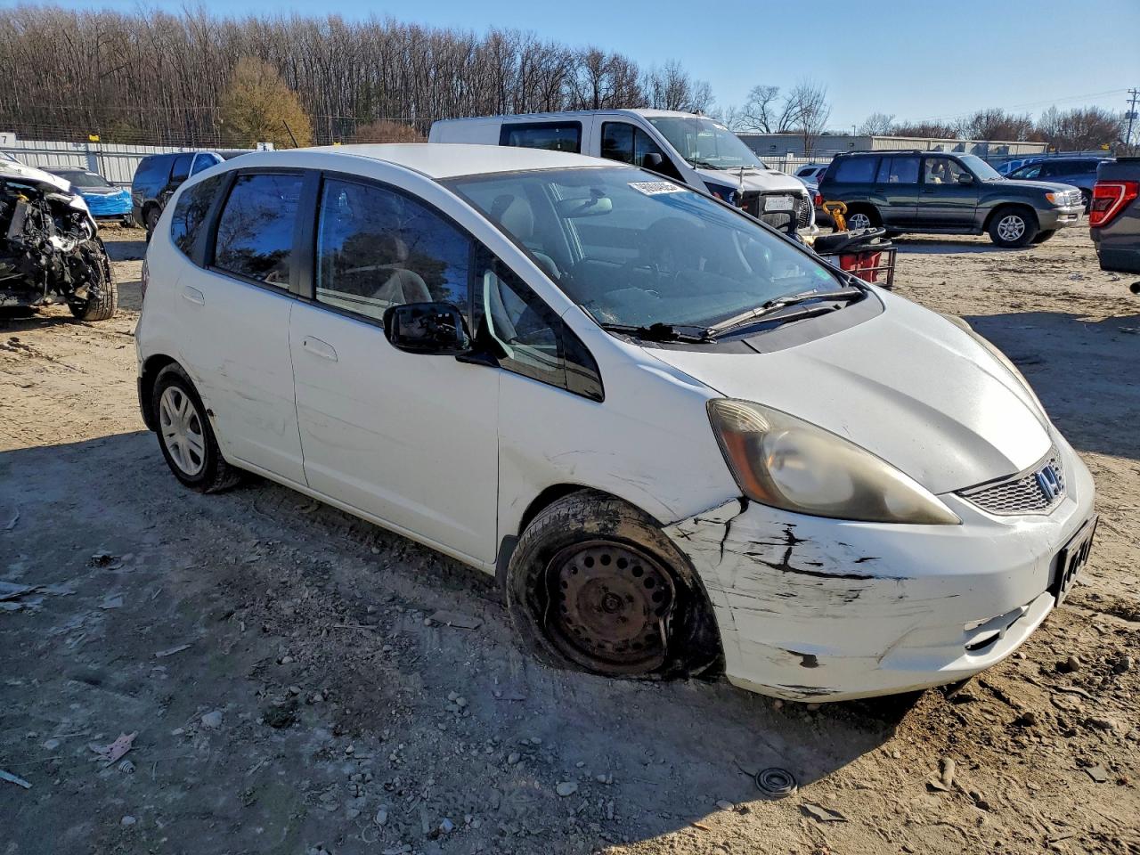 2009 HONDA FIT photo 4