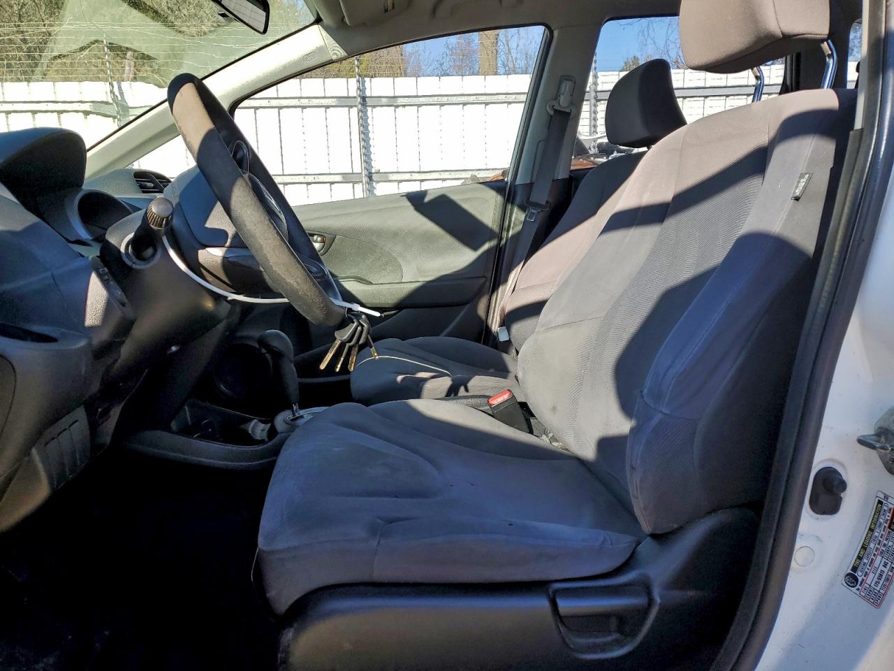 2009 HONDA FIT photo 7