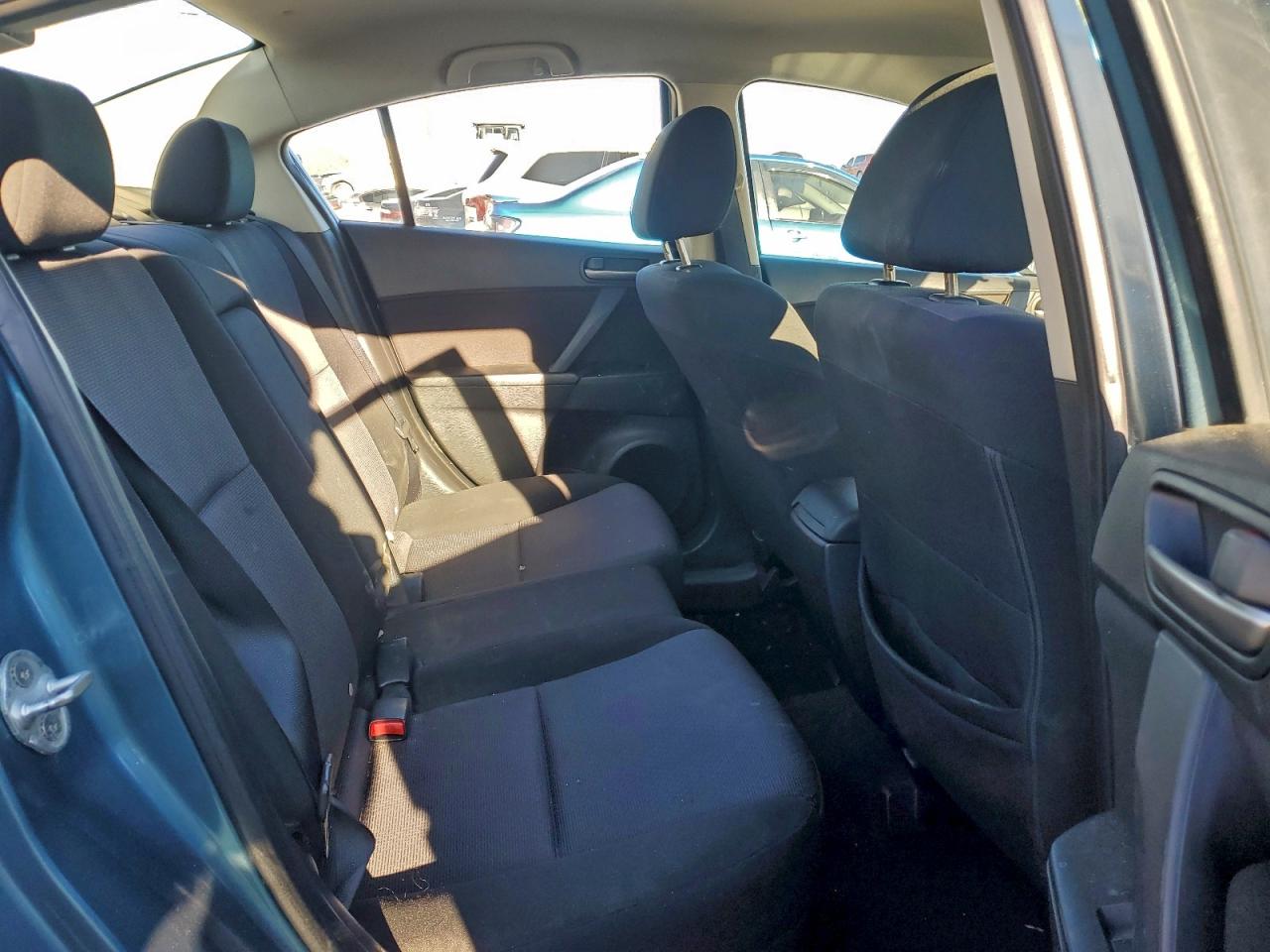 2010 MAZDA 3 I photo 10
