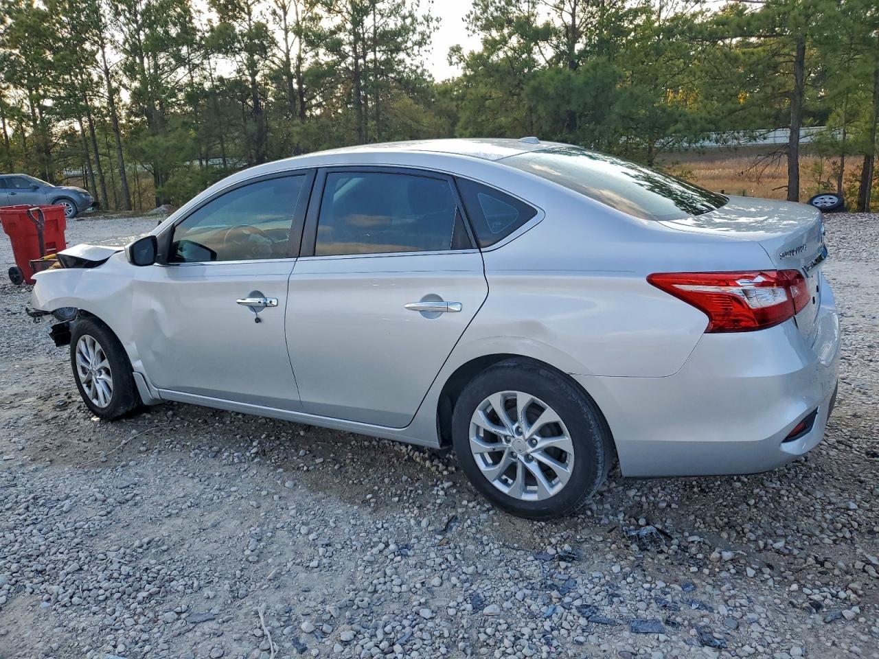 2018 NISSAN SENTRA S photo 2